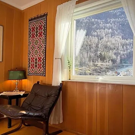 Svingen - Panoramic Fjord Views In Flam أرلاند